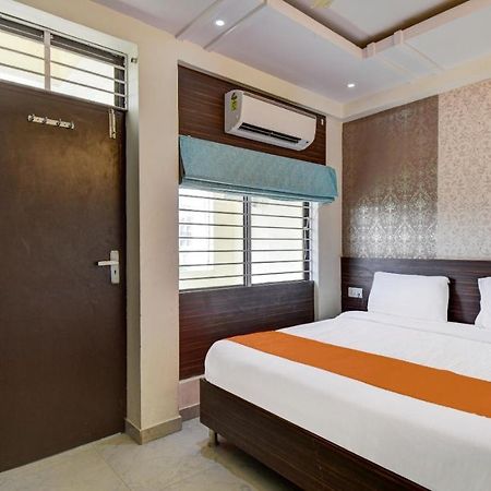 Hotel Radha Nikunj Residency Τζαϊπούρ Εξωτερικό φωτογραφία