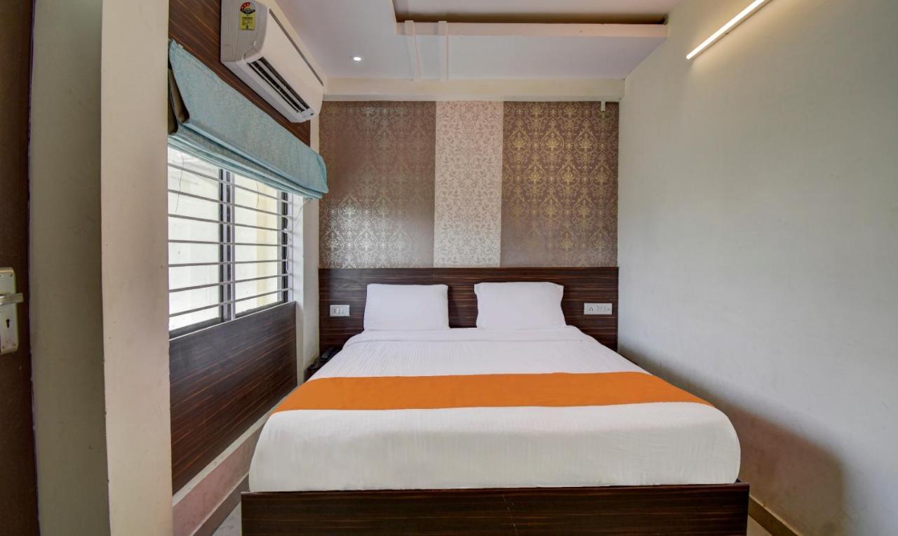 Hotel Radha Nikunj Residency Τζαϊπούρ Εξωτερικό φωτογραφία