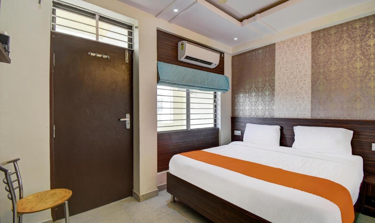 Hotel Radha Nikunj Residency Τζαϊπούρ Εξωτερικό φωτογραφία