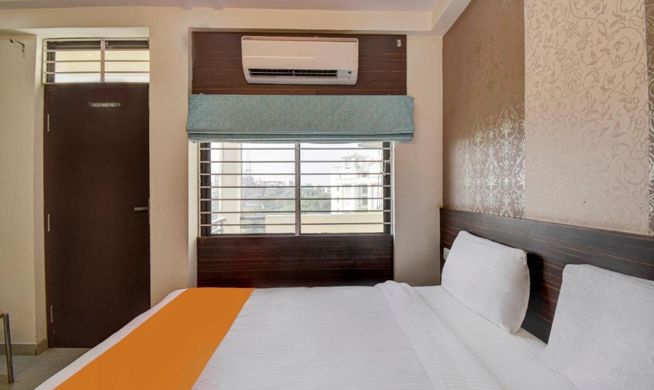 Hotel Radha Nikunj Residency Τζαϊπούρ Εξωτερικό φωτογραφία